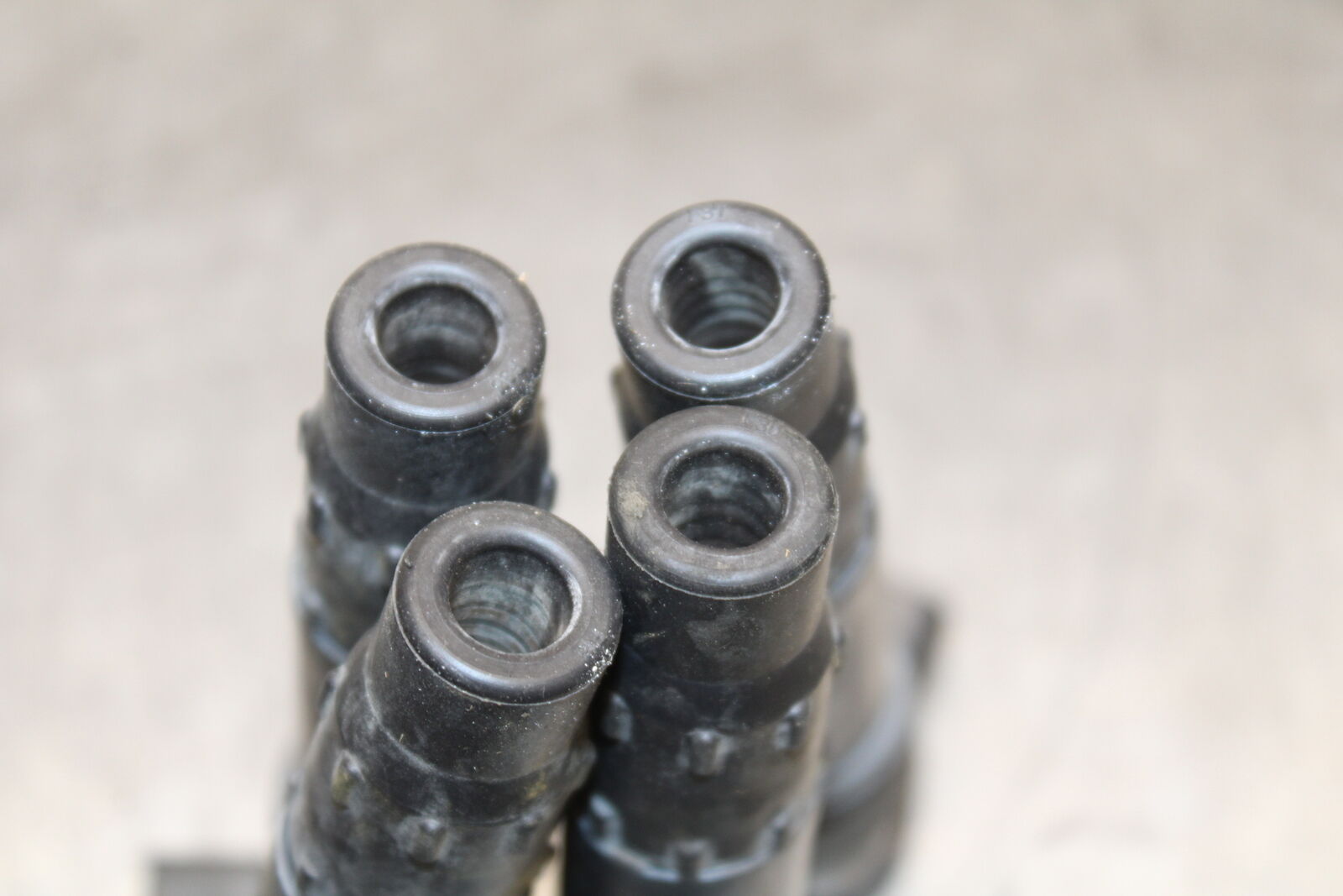 12-13 KAWASAKI Z1000 IGNITION COILS COIL SPARK PLUG CAPS BB743