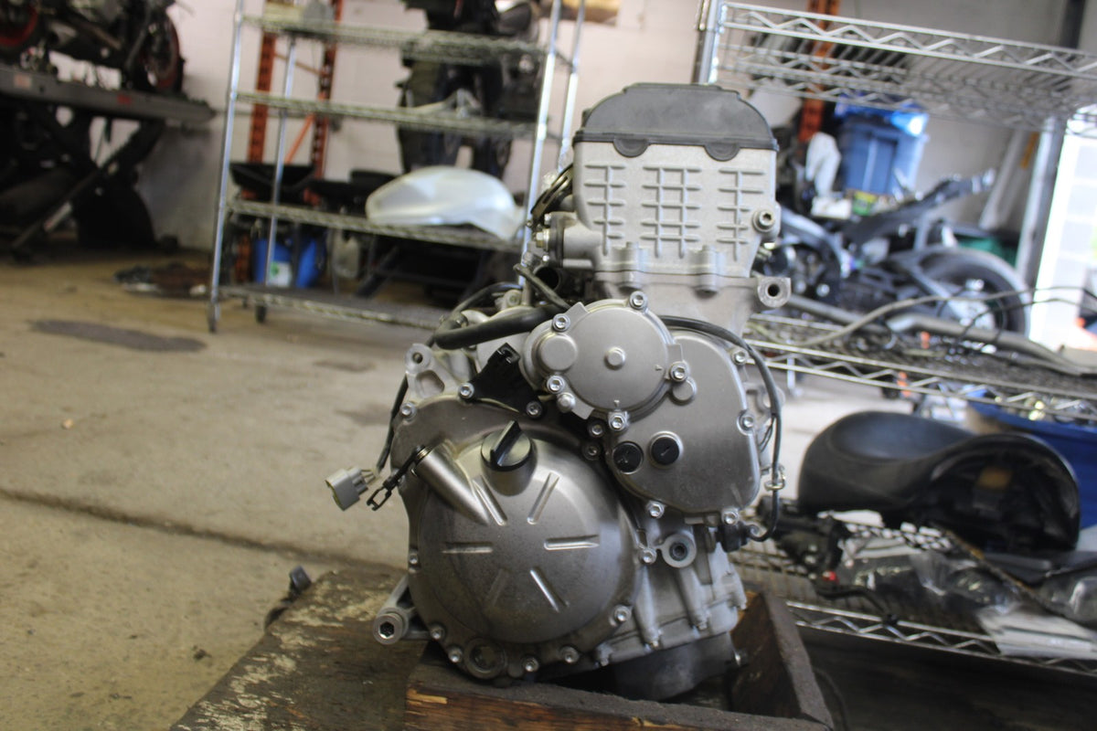 13-18 KAWASAKI NINJA ZX6R ENGINE MOTOR BB908