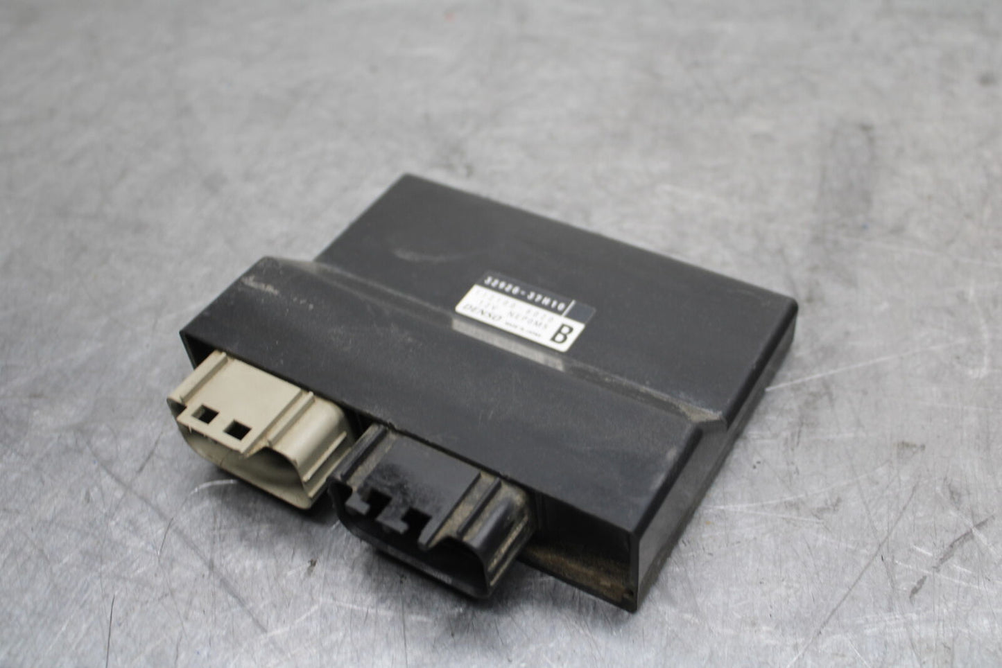 08-10 SUZUKI GSXR 600 ECU COMPUTER CONTROLLER UNIT BLACK BOX ECM CDI  BB721