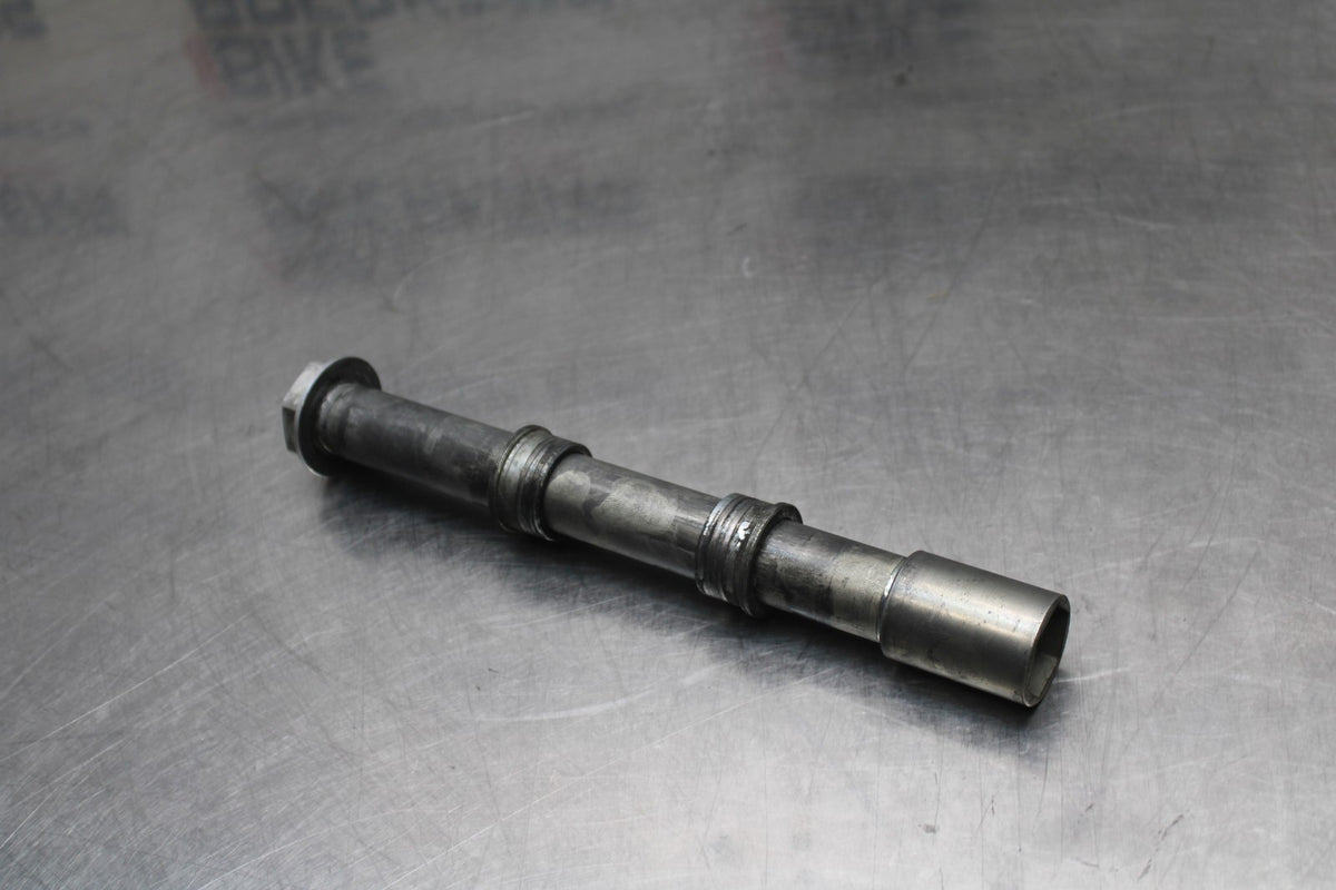 18 YAMAHA YZF R1  FRONT WHEEL RIM AXLE PIVOT BOLT BB838
