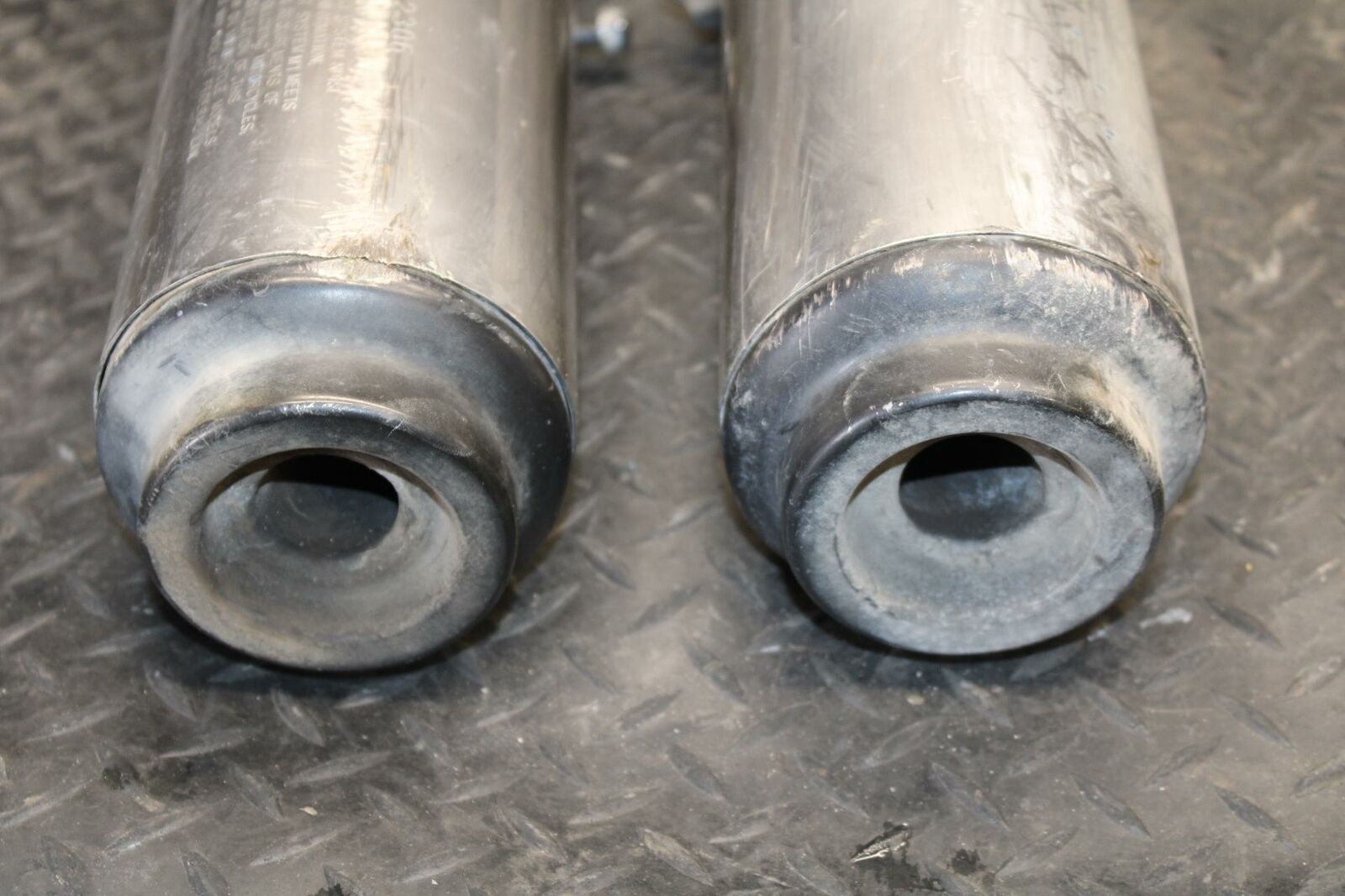 91-02 HONDA ST1100 EXHAUST PIPE MUFFLER SLIP ON CAN SILENCER BB222