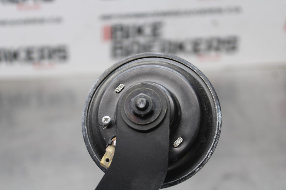 11-25 SUZUKI GSXR 600  HORN SIGNAL BB830
