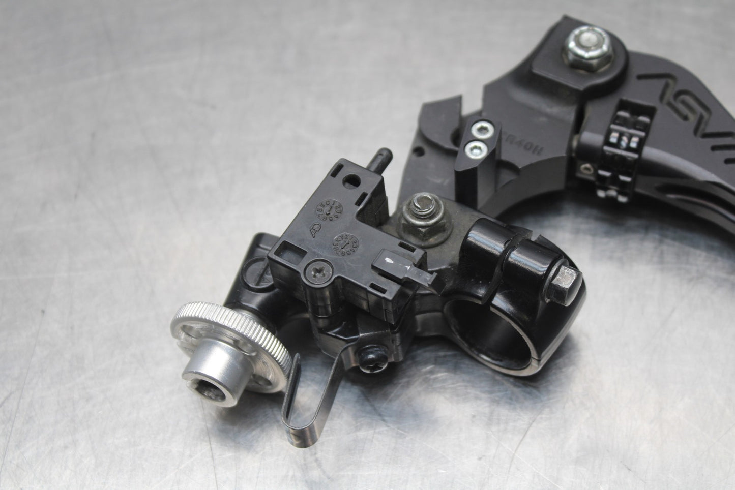 08-10 SUZUKI GSXR 600 CLUTCH PERCH MOUNT WITH ASV LEVER  BB202