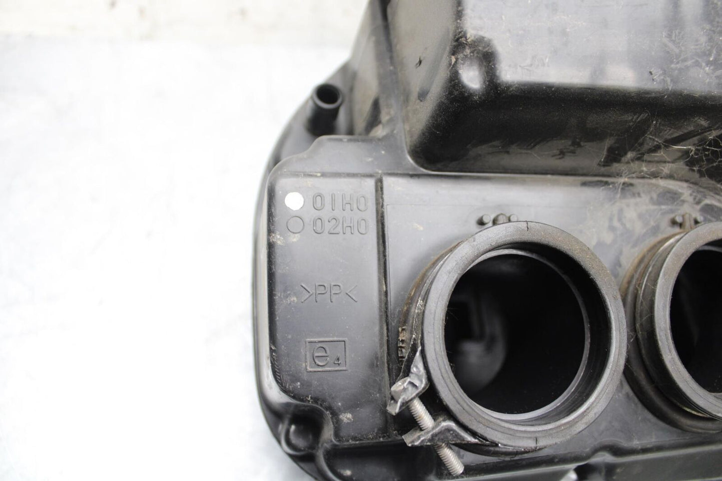 06-07 SUZUKI GSXR 600 AIRBOX AIR INTAKE FILTER BOX 01H0 BB499