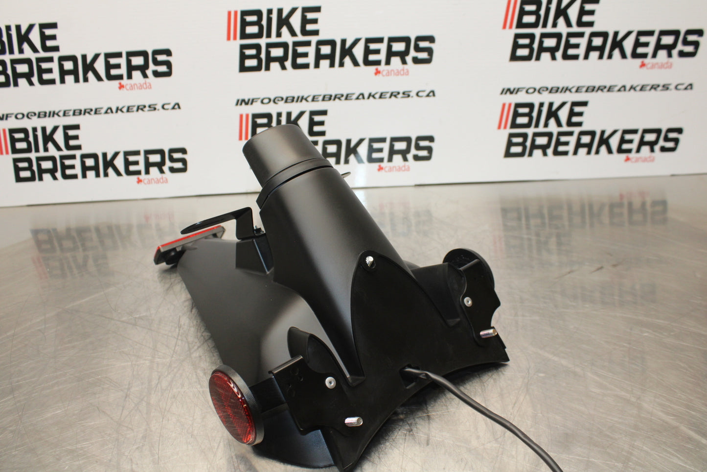 23-24 KAWASAKI NINJA ZX14R NEW!! REAR BACK FENDER MUD GUARD BB153