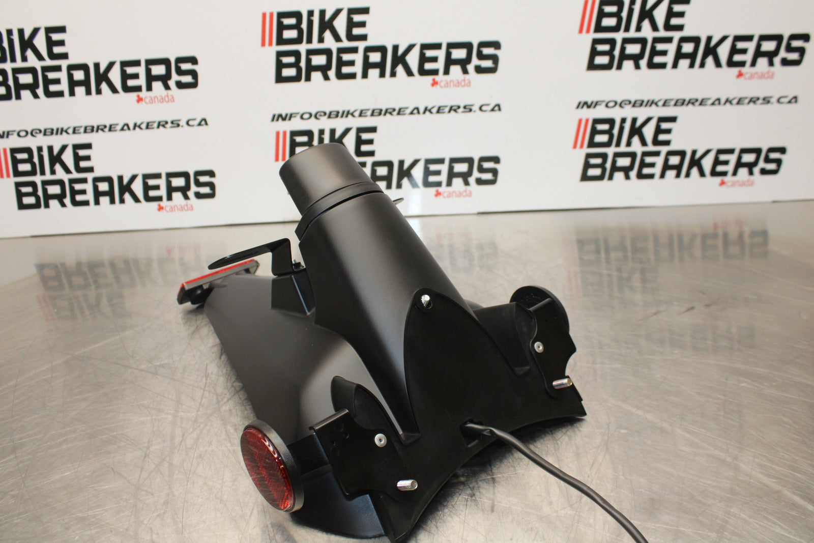 23-24 KAWASAKI NINJA ZX14R NEW!! REAR BACK FENDER MUD GUARD BB153