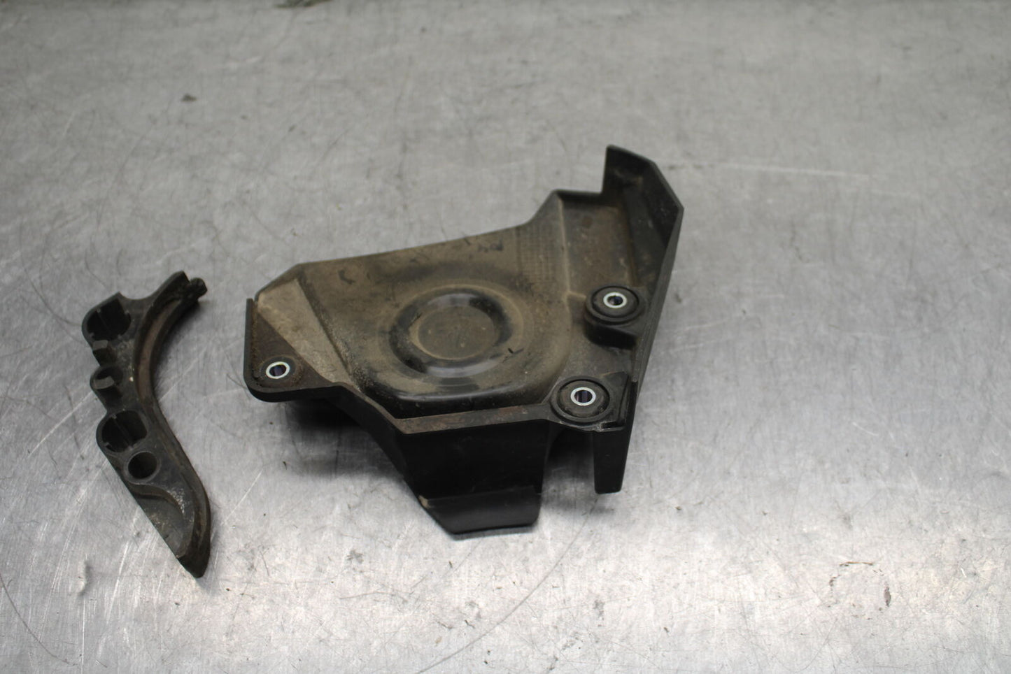 14-17 YAMAHA FZ09 ENGINE SPROCKET COVER BB111