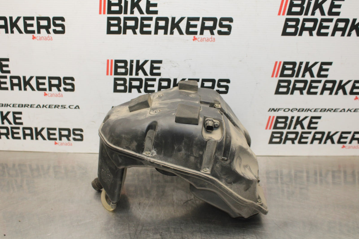 06 KAWASAKI NINJA 650 EX650 AIRBOX AIR INTAKE FILTER BOX BB823