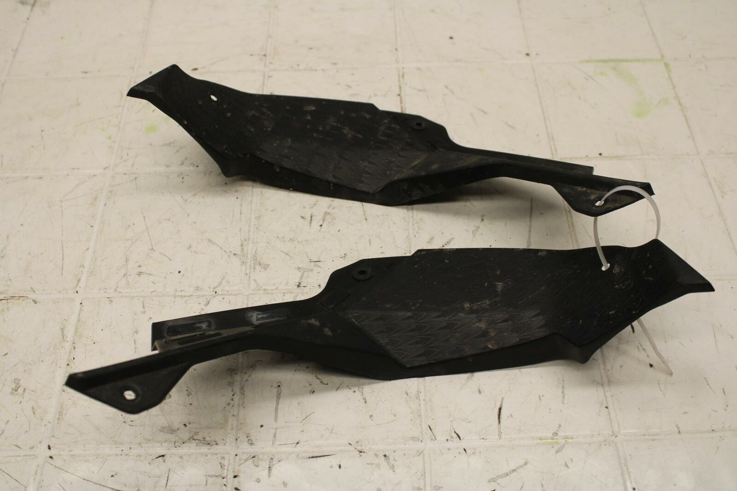 13-17 KAWASAKI NINJA ZX6R ZX636E RIGHT LEFT FRONT SIDE SEAT PANELS TRIMS BB409