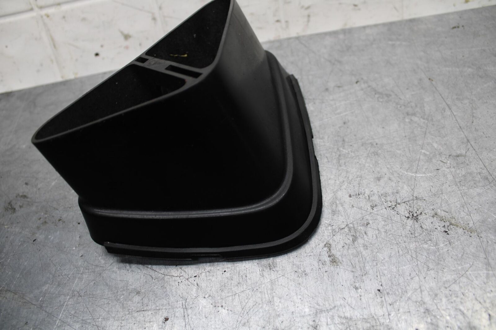 08-09 KAWASAKI NINJA ZX14R AIR INTAKE GRILL BB73