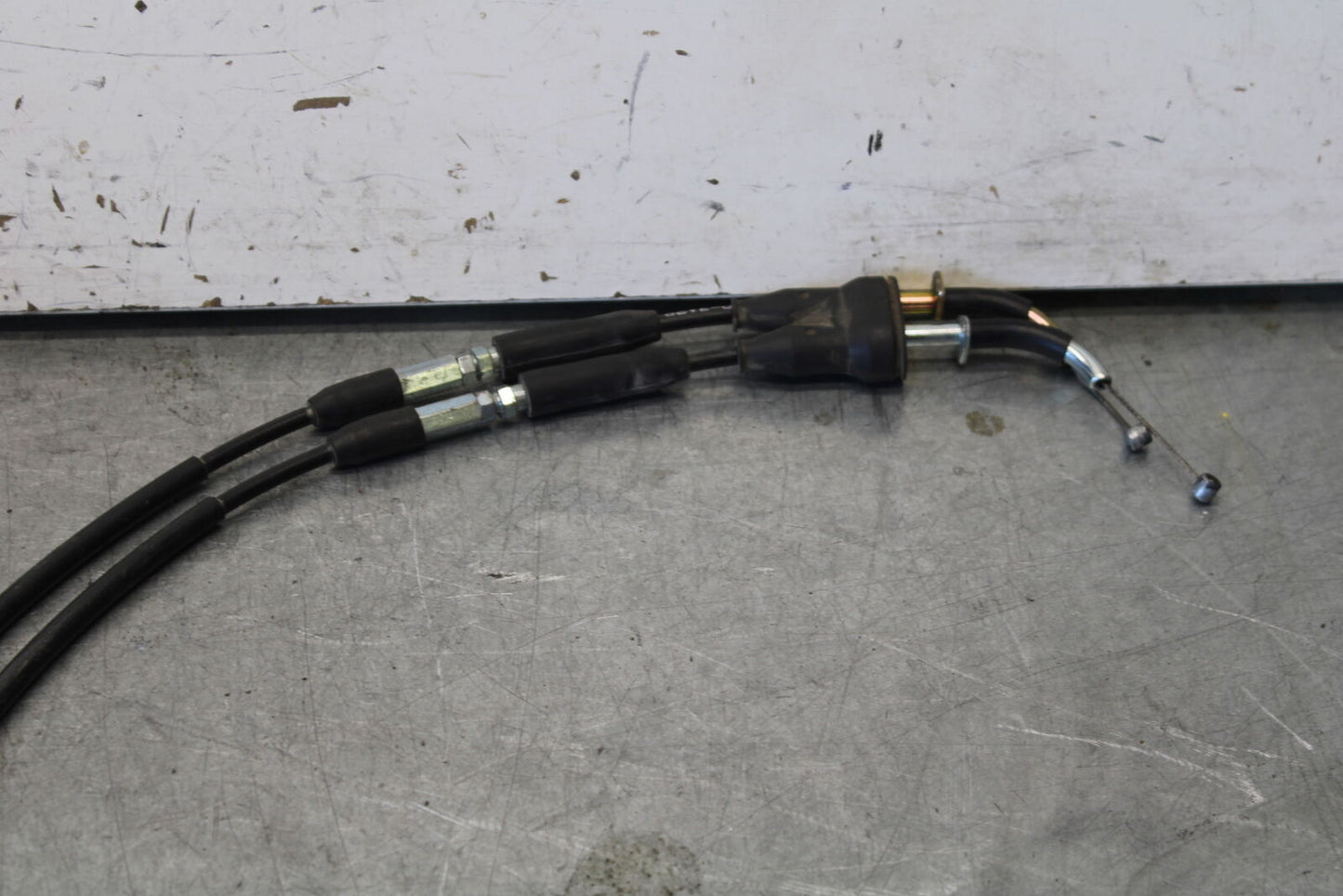 03-07 SUZUKI SV1000S THROTTLE CABLES LINES BB657