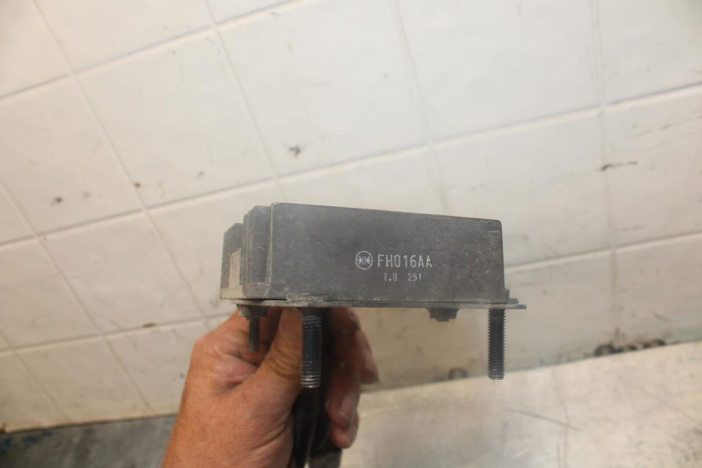 07-08 KAWASAKI NINJA ZX6R RECTIFIER VOLTAGE REGULATOR 21066-0025 BB456