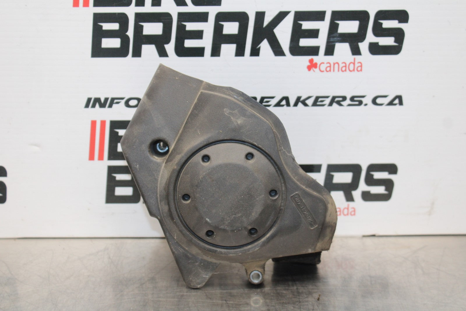 09-10 KAWASAKI ER-6N ENGINE SPROCKET COVER BB205