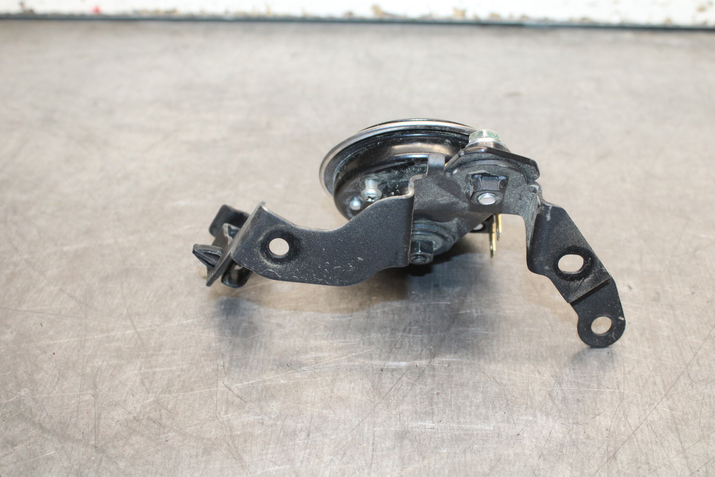 24 KAWASAKI NINJA 500 ABS HORN SIGNAL BB730