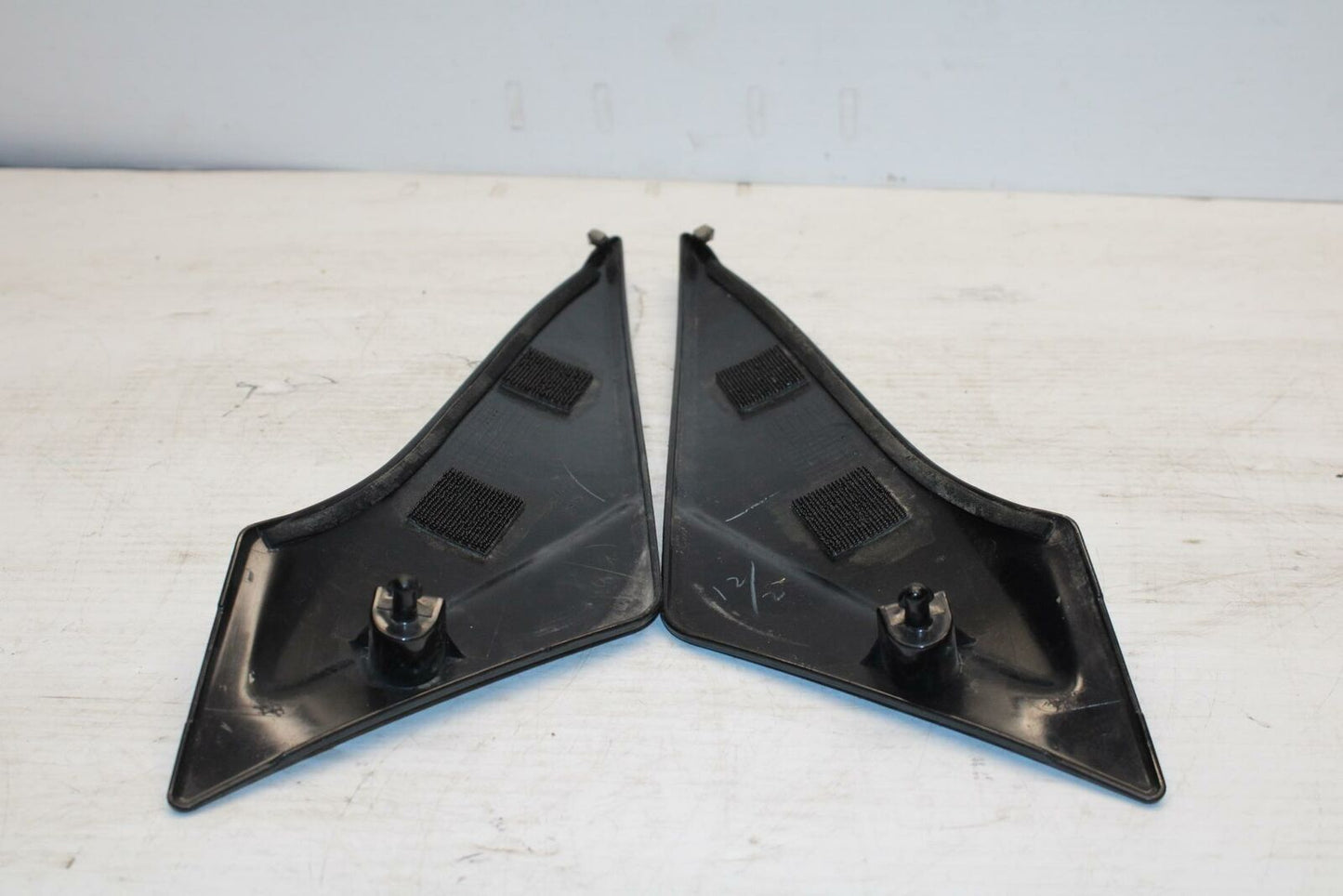 11-19 SUZUKI GSXR600 RIGHT LEFT GAS FUEL TANK PANELS COVERS TRIM SET COWLS BB294