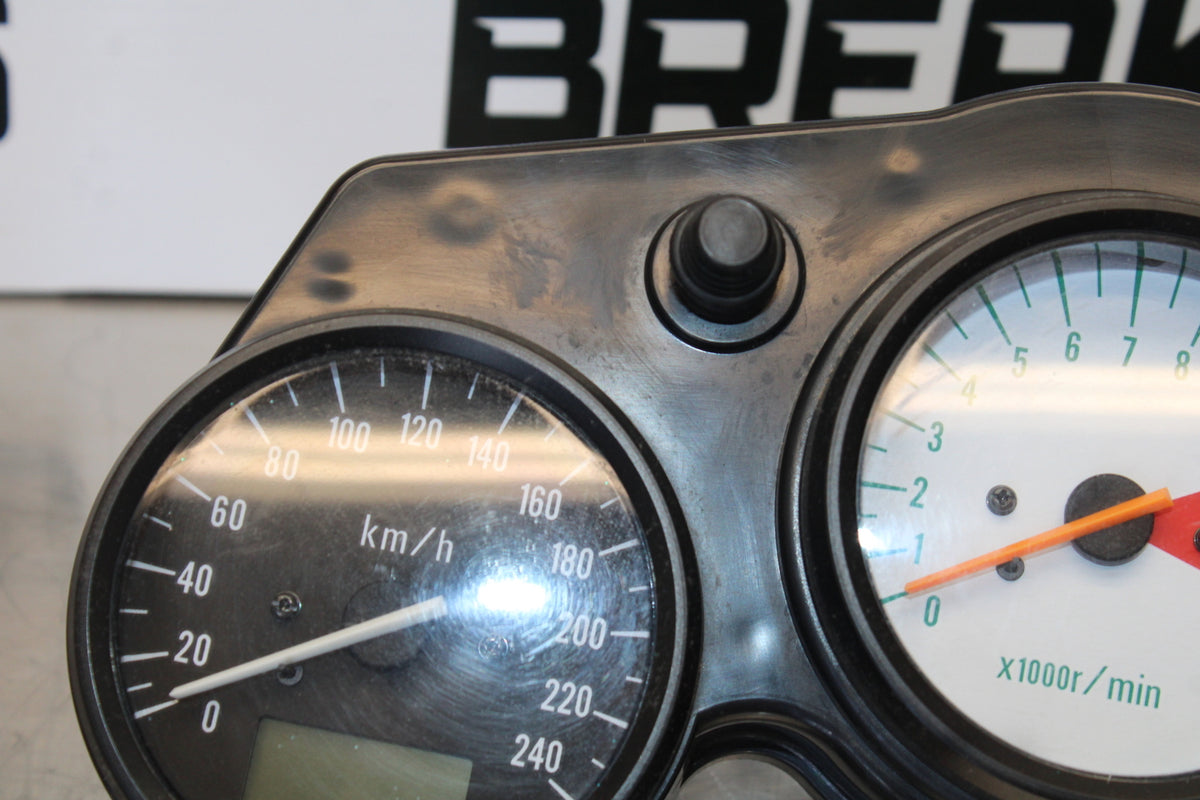 00 SUZUKI SV650 SPEEDO TACH GAUGES DISPLAY CLUSTER SPEEDOMETER TACHOMETER BB156