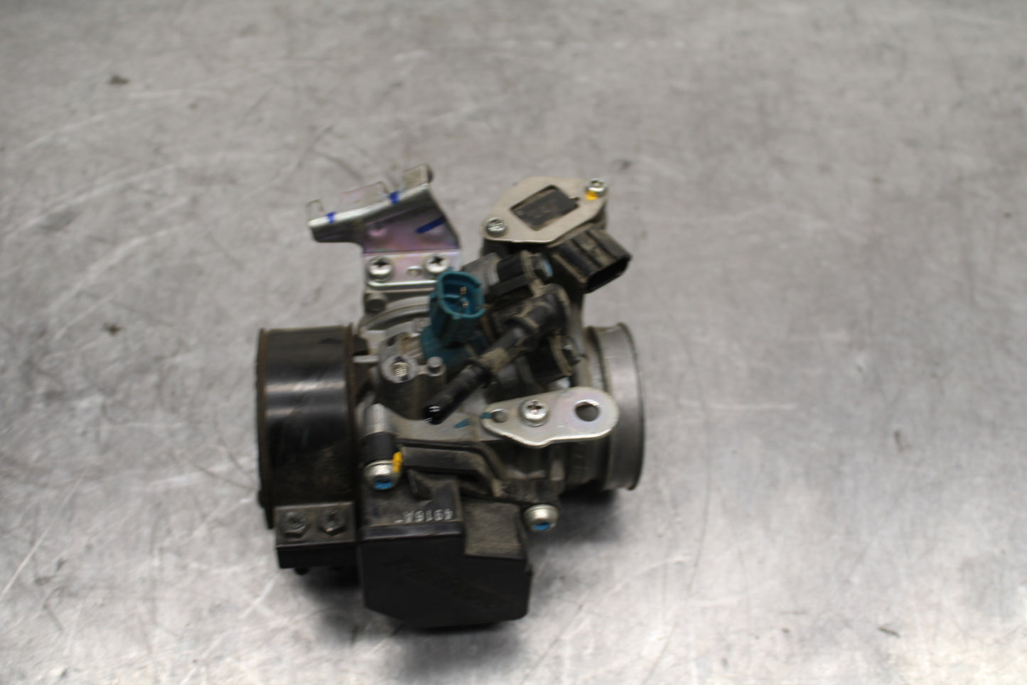 15-16 HONDA CB300F MAIN FUEL INJECTORS / THROTTLE BODIES BB740