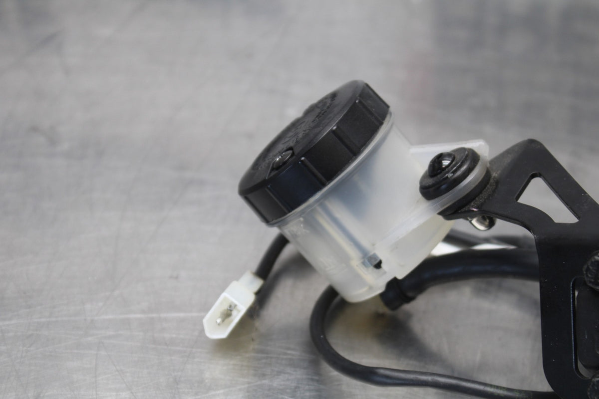 15 APRILIA RSV4 FACTORY APRC ABS FRONT BRAKE MASTER CYLINDER BB901