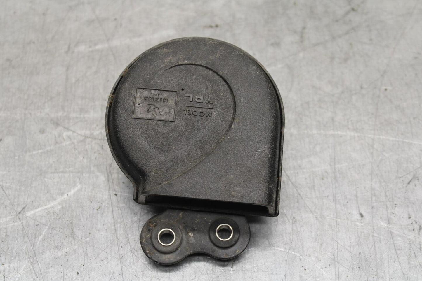 06-14 YAMAHA ROADLINER S XV1900S HORN SIGNAL BB619
