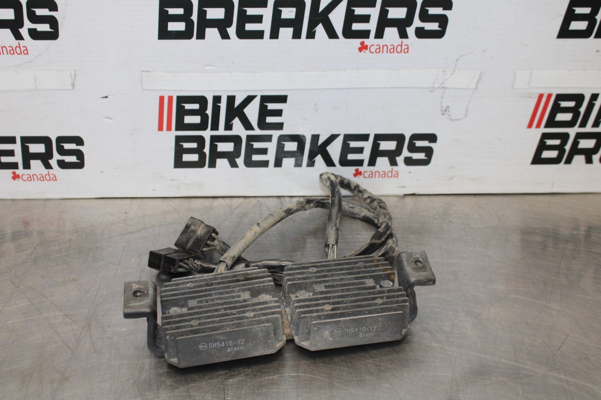 08 KAWASAKI VULCAN 1600 VN1600D NOMAD RECTIFIER VOLTAGE REGULATOR SET BB904