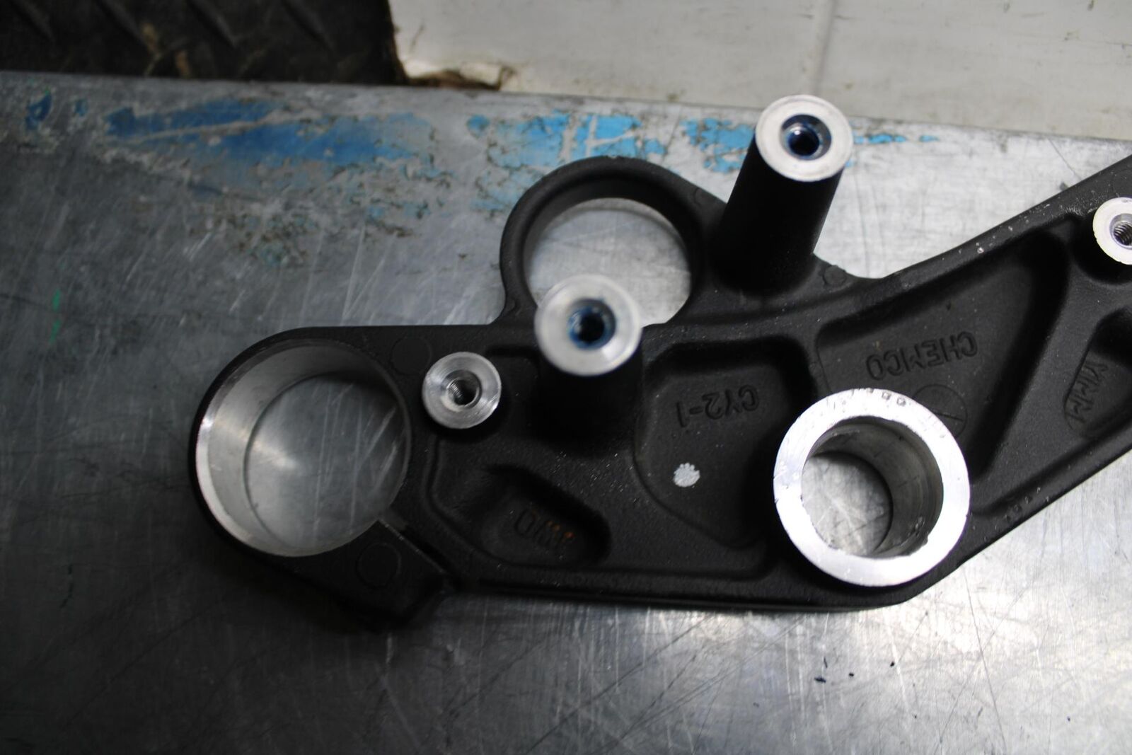 17-18 YAMAHA YZF R3 FORKS UPPER TRIPLE TREE CLAMP BB438