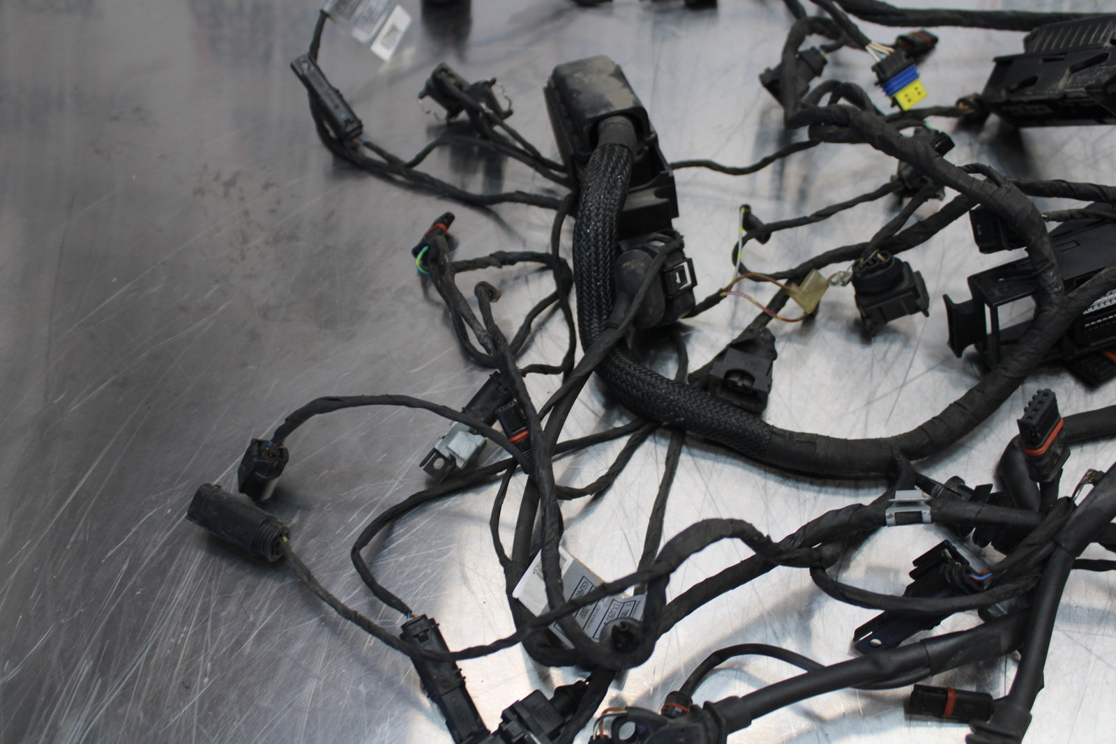 06-12 BMW F800ST MAIN ENGINE WIRING HARNESS MOTOR WIRE LOOM BB144