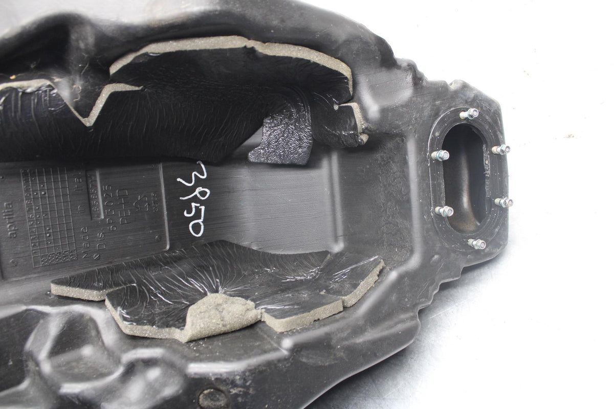 2009 Aprilia Shiver 750 SL750 GAS TANK FUEL CELL PETROL RESERVOIR BB506