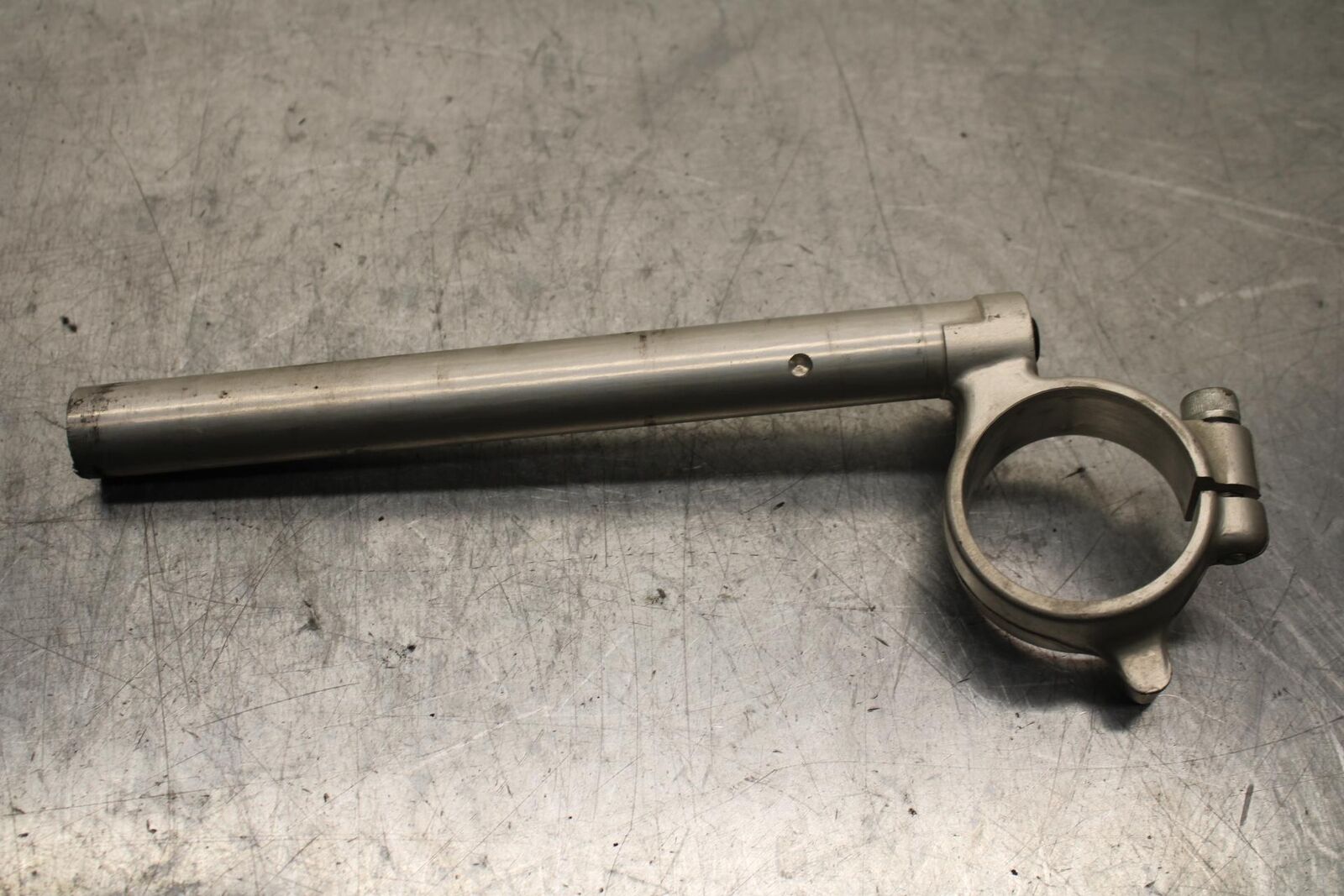 2008 Suzuki GSXR600 RIGHT CLIP ON HANDLEBAR 56111-01H10 BB593