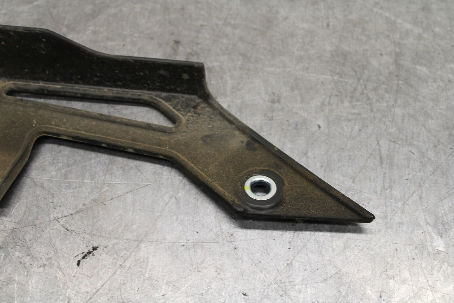 18-24 KAWASAKI NINJA 650 REAR BACK DRIVE CHAIN GUARD COVER SHIELD BB725