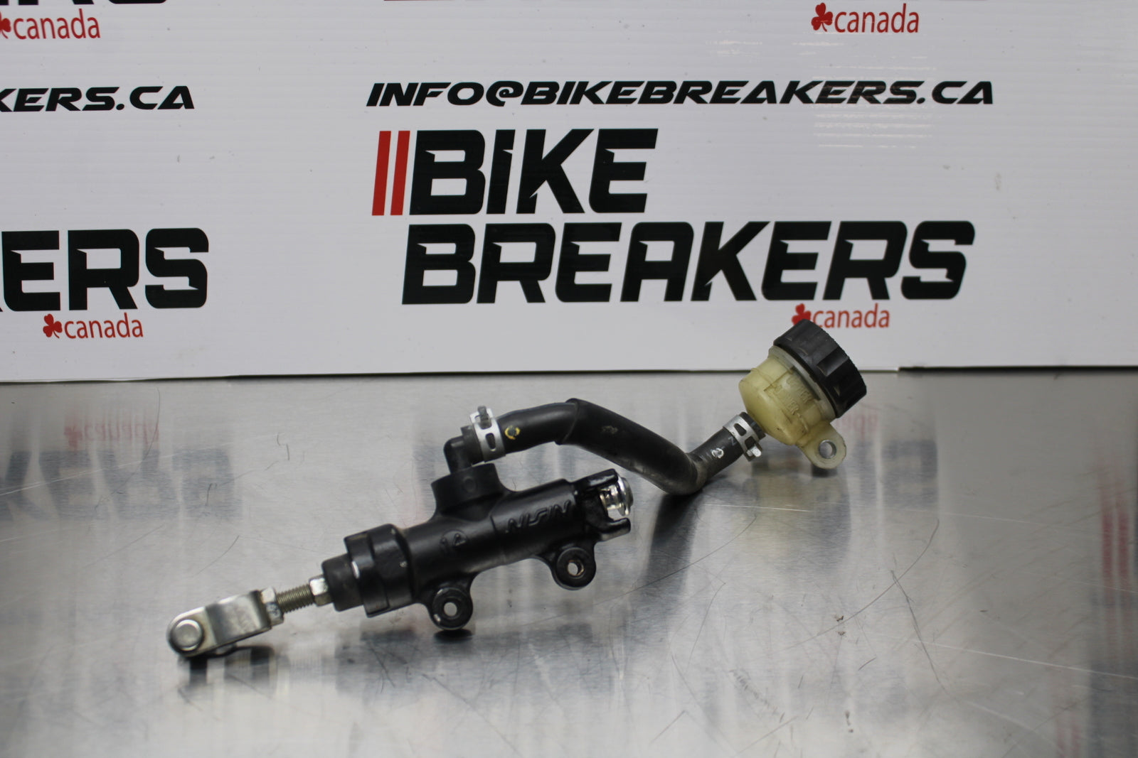 11 SUZUKI GSXR1000 REAR BACK BRAKE MASTER CYLINDER W RESERVOIR BB142