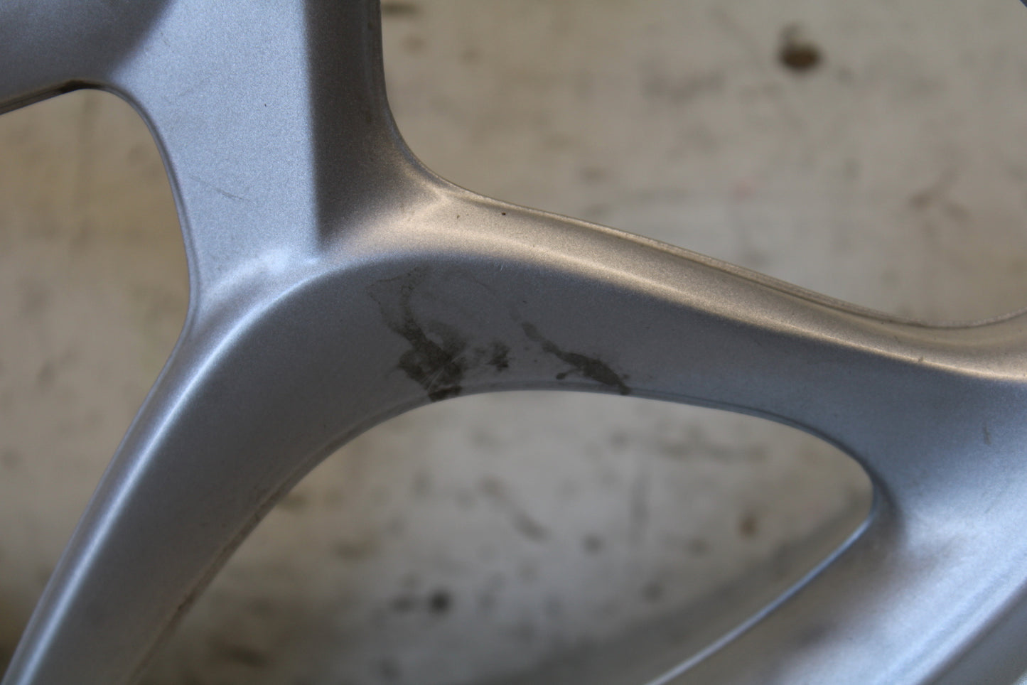 06-12 BMW F800ST REAR WHEEL BACK RIM BB291