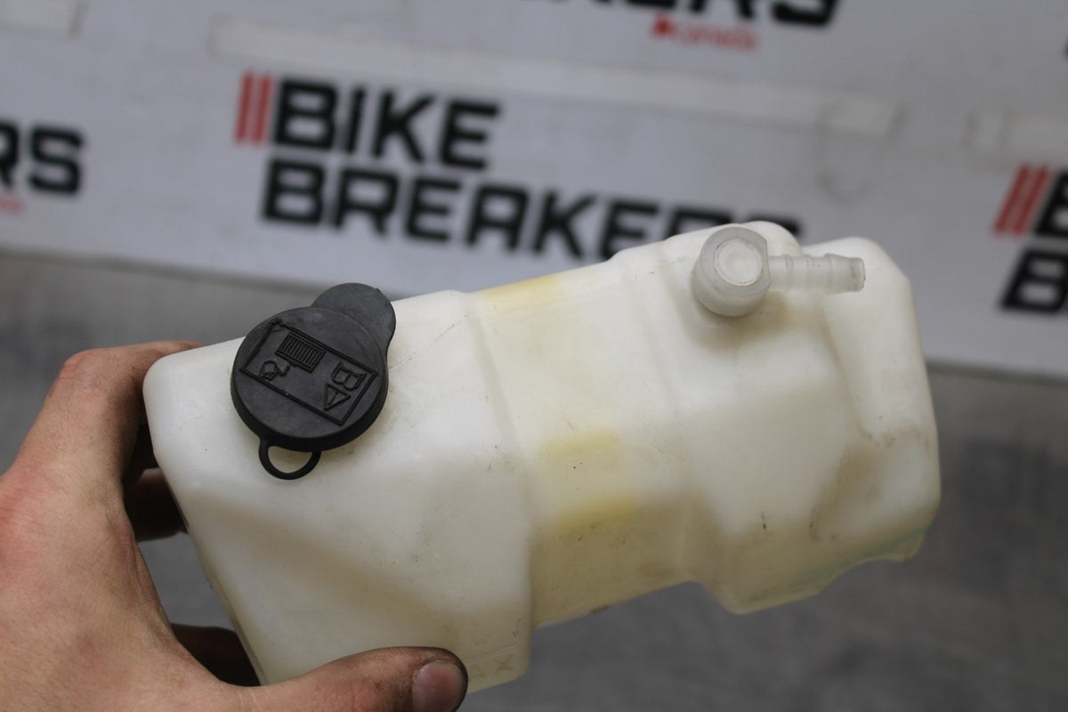 12 TRIUMPH STREET TRIPLE R COOLANT WATER TANK RESERVOIR BOTTLE BB914