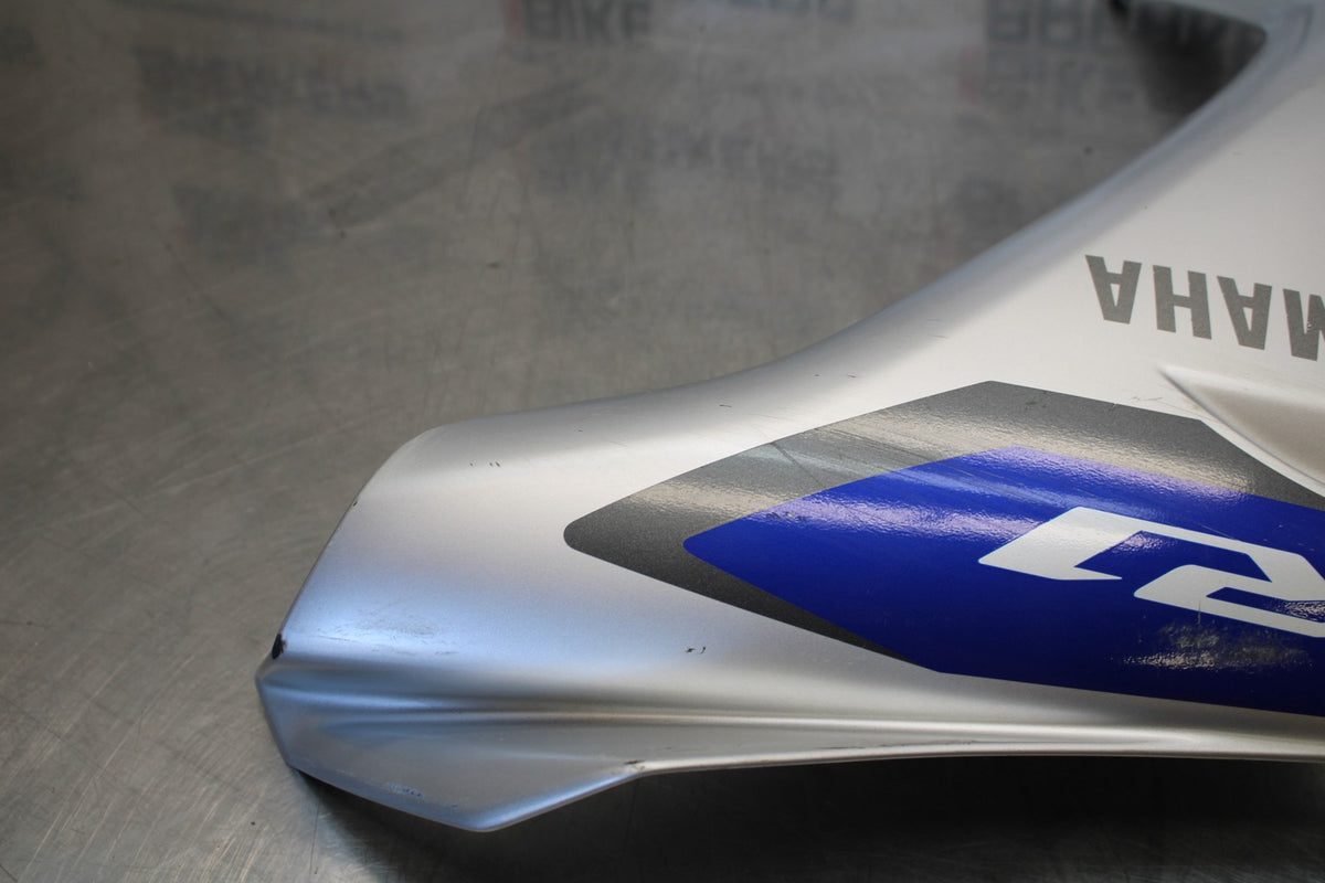 15-17 YAMAHA YZF R1 RIGHT MID UPPER SIDE FAIRING COWL BB190