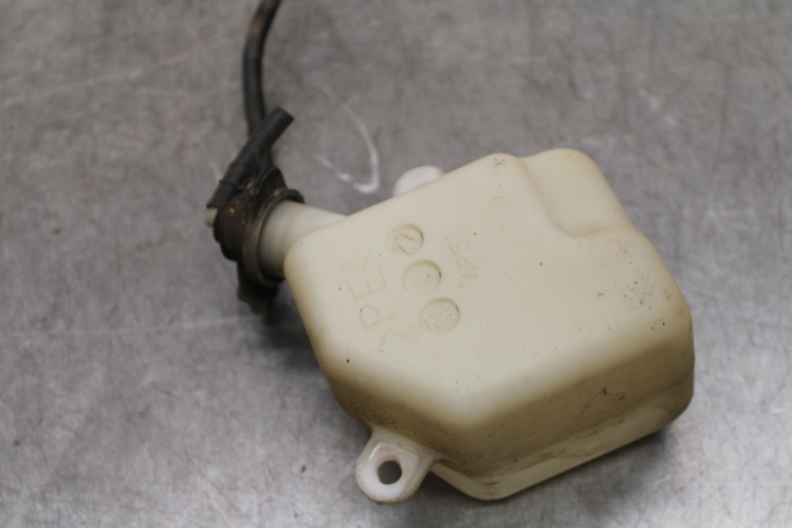 09-15 YAMAHA FZ6R COOLANT WATER TANK RESERVOIR BOTTLE 4P5-21871-00-00 BB719