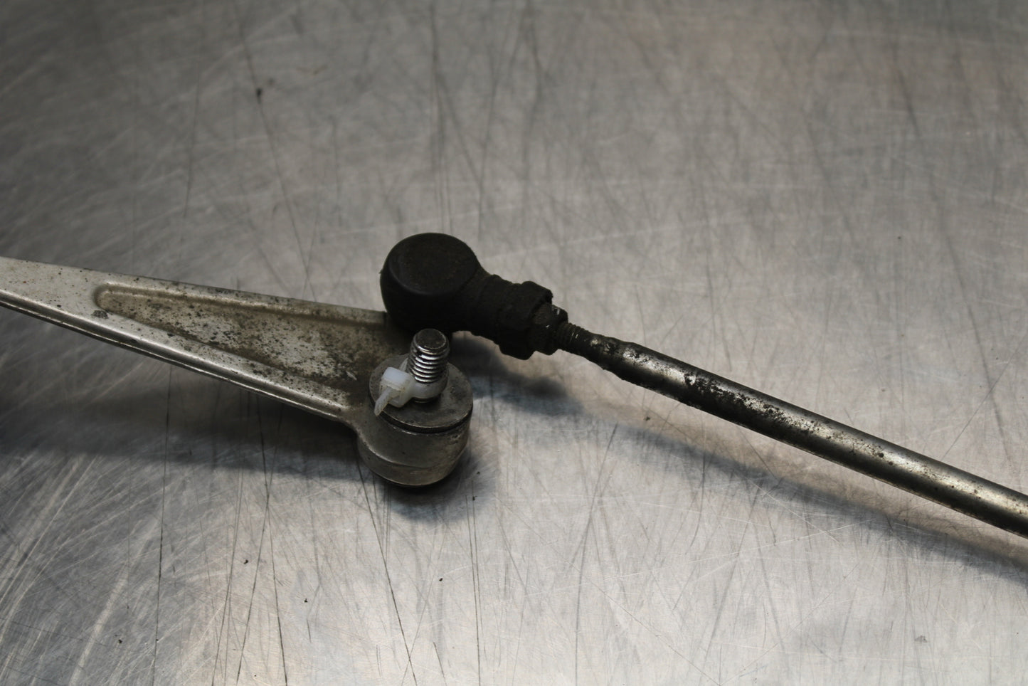 04-05 KAWASAKI NINJA ZX10R SHIFTER LINKAGE SHIFT LINK PEDAL BB163