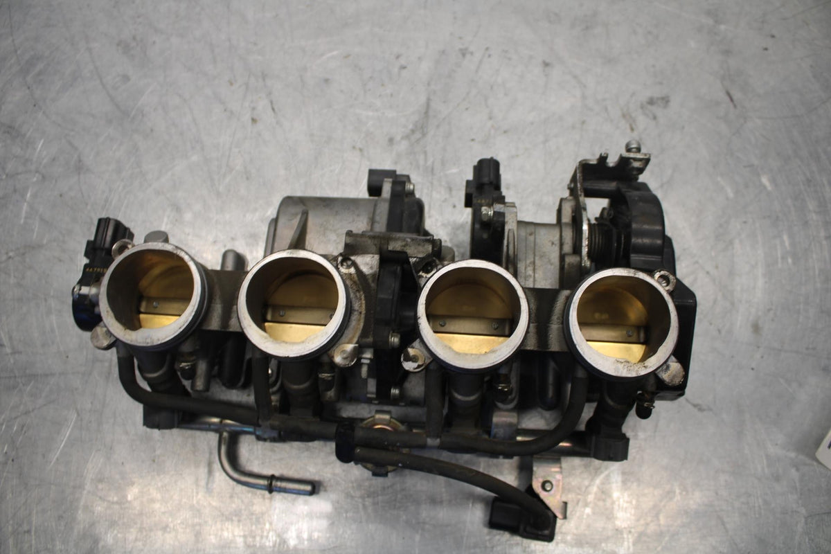 07-08 YAMAHA YZF R1 MAIN FUEL INJECTORS / THROTTLE BODIES BB425