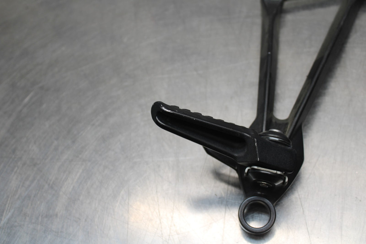 08 KAWASAKI NINJA ZX10R REAR BACK PASSENGER PEG SET PAIR BB201
