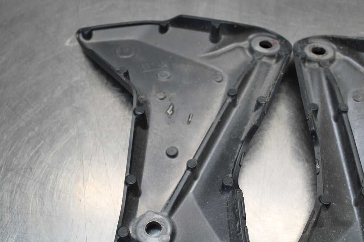 22-25 YAMAHA YZF R7 RIGHT LEFT FRAME MID SIDE COVERS COWLS PANELS BB182