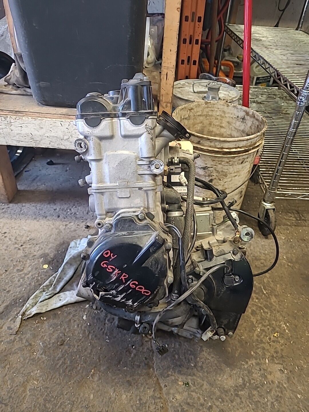 04 SUZUKI GSXR600 ENGINE MOTOR 11301-29861 BB676