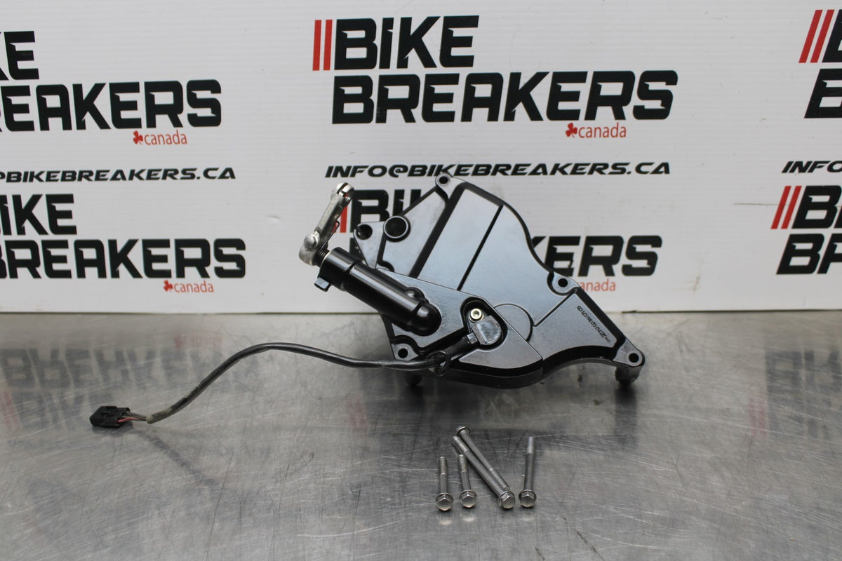 08-10 SUZUKI GSXR 600 ENGINE SPROCKET COVER BB765