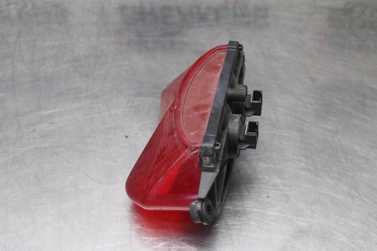 98-05 HONDA SUPER HAWK 1000 VTR1000F REAR TAIL TAILLIGHT BACK BRAKE LIGHT BB924