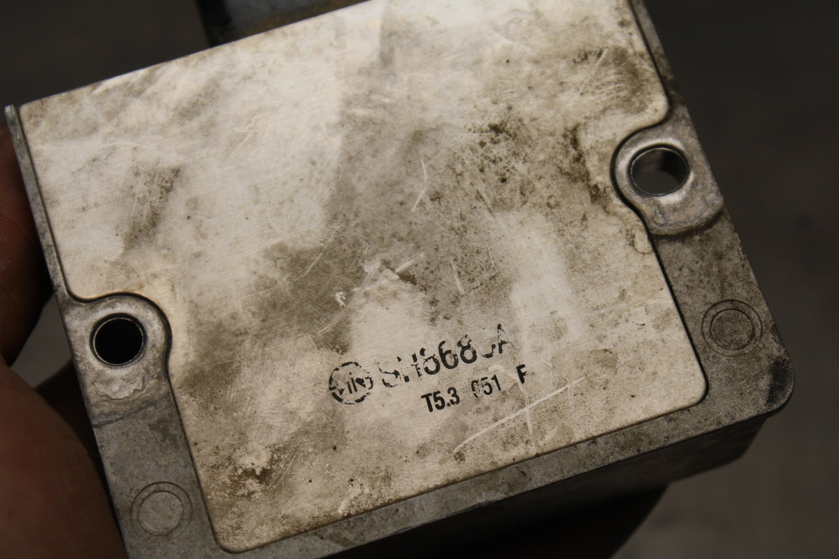 23-26 KAWASAKI NINJA ZX4RR RECTIFIER VOLTAGE REGULATOR BB872