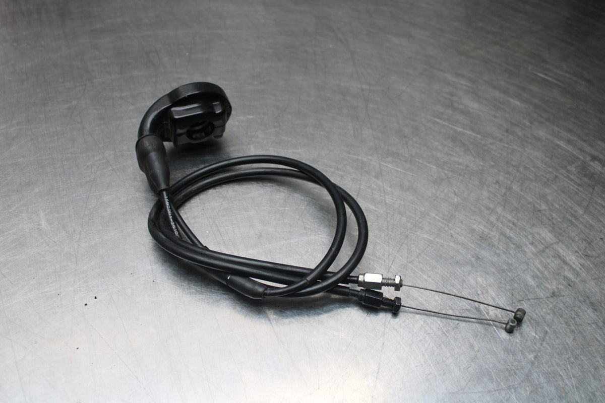 13 YAMAHA YZF R1 THROTTLE CABLE LINE HOUSING GUIDE BB781