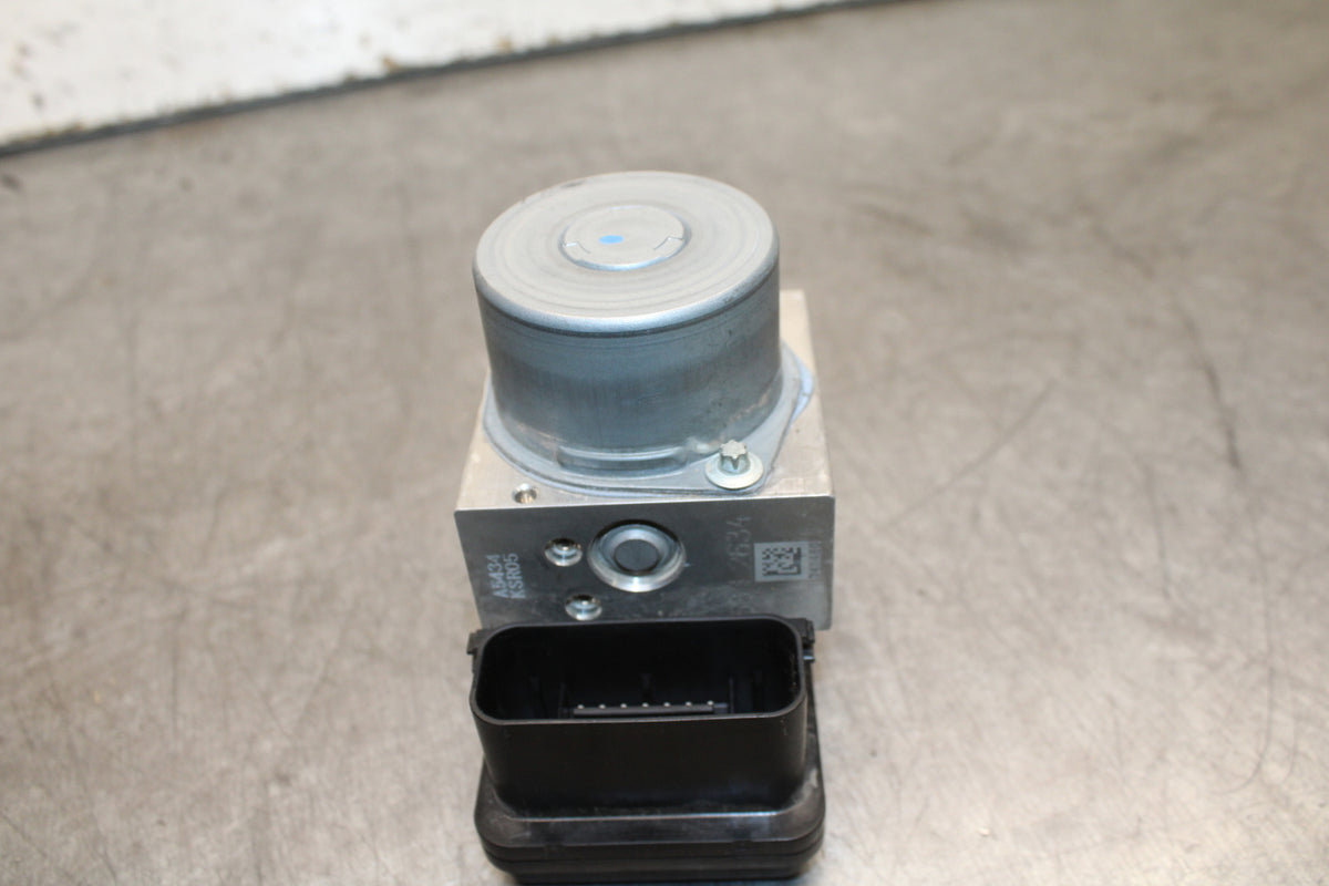 18-24 KAWASAKI NINJA 650 ABS PUMP UNIT MODULE BB725