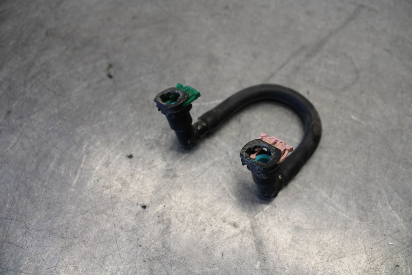 11-24 SUZUKI GSXR750 FUEL HOSE GAS LINE TUBE PIPE BB687