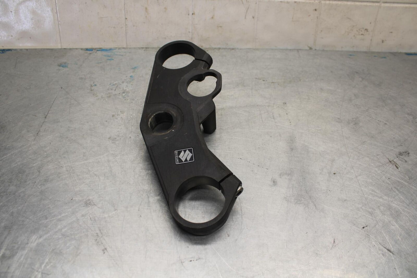 06-07 SUZUKI GSXR750 FORKS UPPER TRIPLE TREE CLAMP BB424