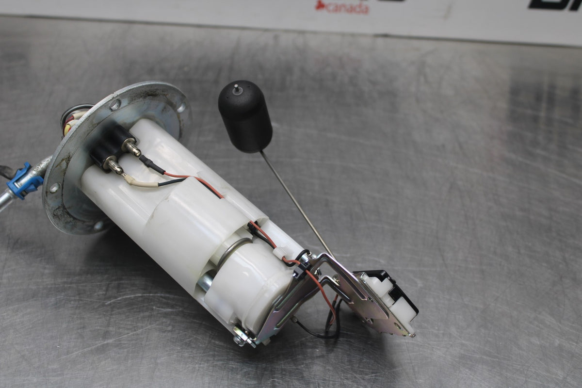 08-10 SUZUKI GSXR 600 FUEL PUMP GAS PETROL SENDER UNIT BB202