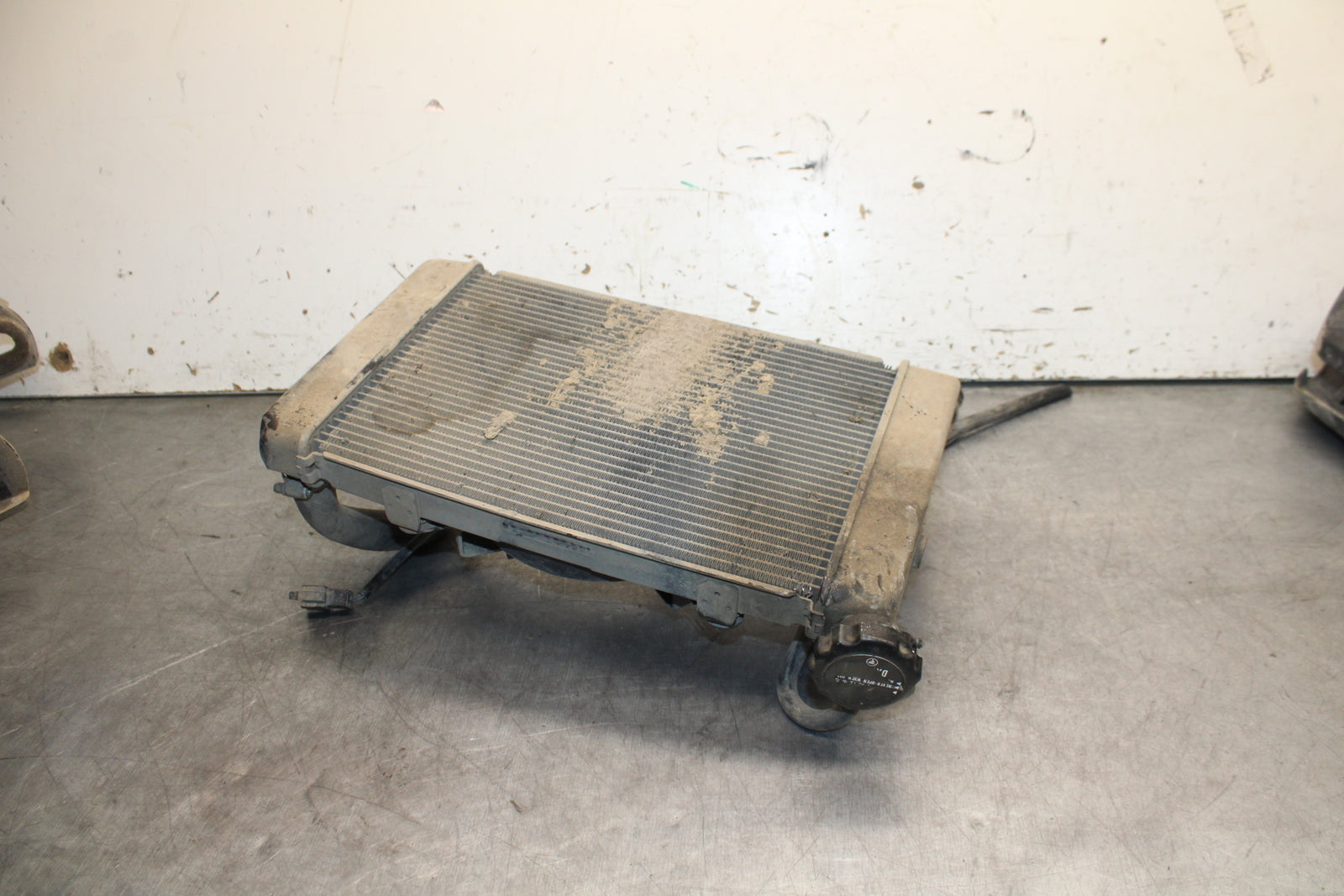 16-17 KAWASAKI VULCAN S 650 EN650 ABS ENGINE COOLER COOLING RADIATOR BB731