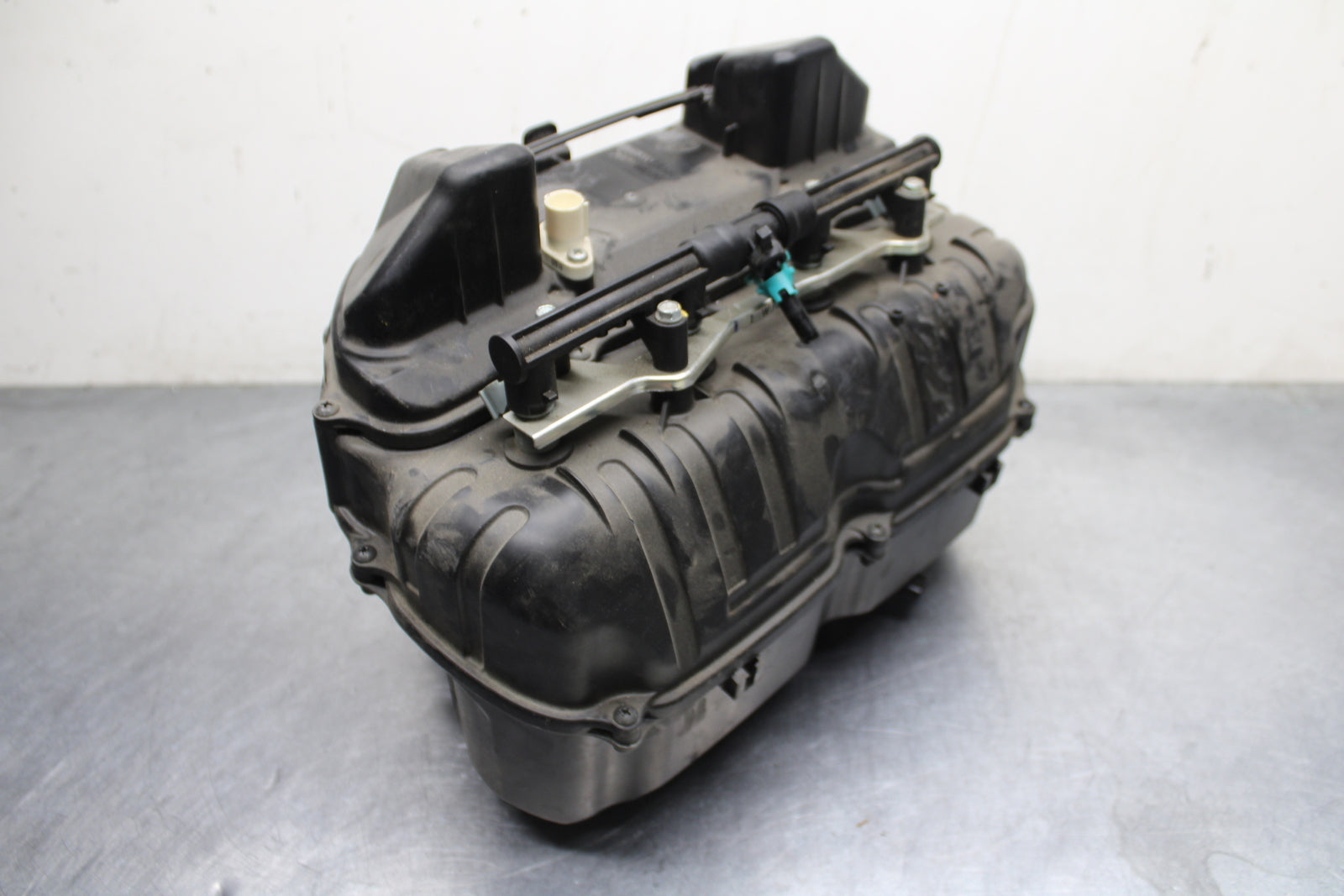 09 HONDA CBR600RR AIRBOX AIR INTAKE FILTER BOX BB760