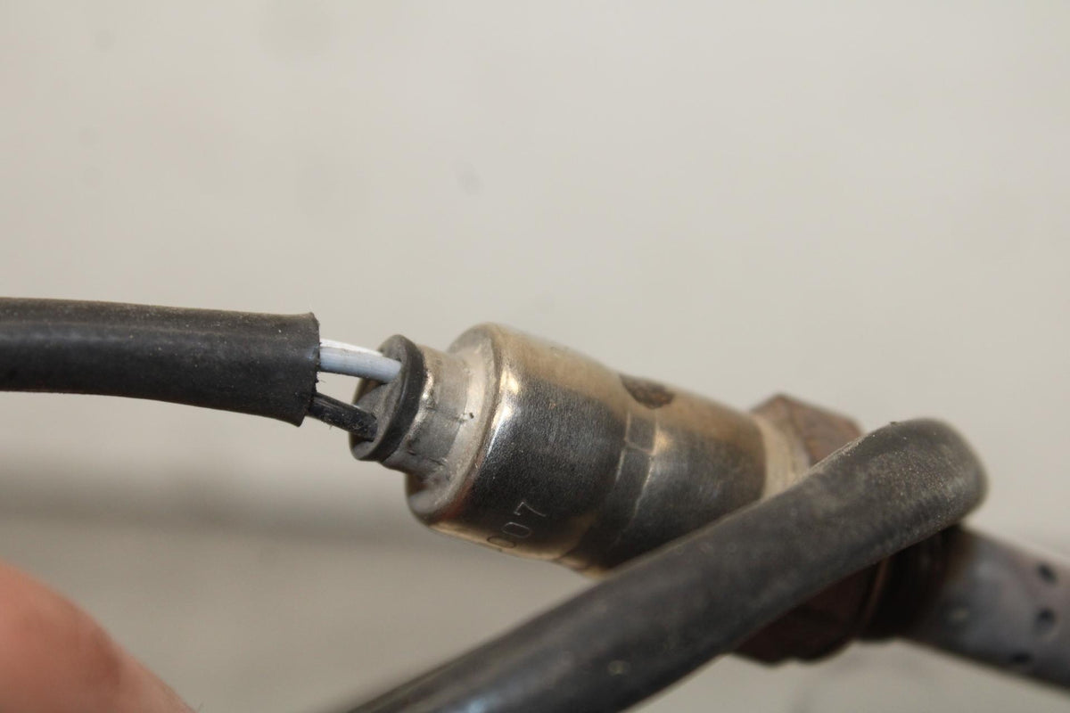 11-23 SUZUKI GSXR 750 OXYGEN O2 EXHAUST GAS LAMBDA SENSOR BB630